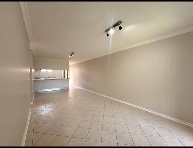 2 BEDROOM APARTMENT FOR SALE IN MALVERN